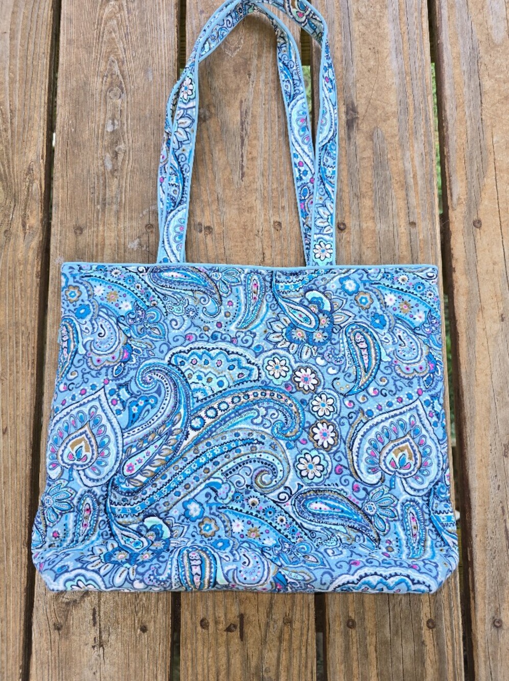 Vera Bradley retired "Daisy Dot Paisley" classic tote - Picture 5 of 11